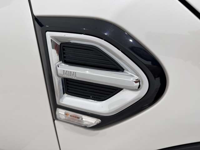 ミニ ミニクロスオーバー クーパー D オール4 4WD 2年保証・AppleCarPlay・シートヒーター 東京都の詳細画像 その11