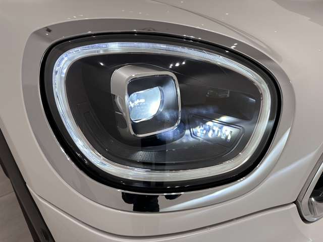 ミニ ミニクロスオーバー クーパー D オール4 4WD 2年保証・AppleCarPlay・シートヒーター 東京都の詳細画像 その10