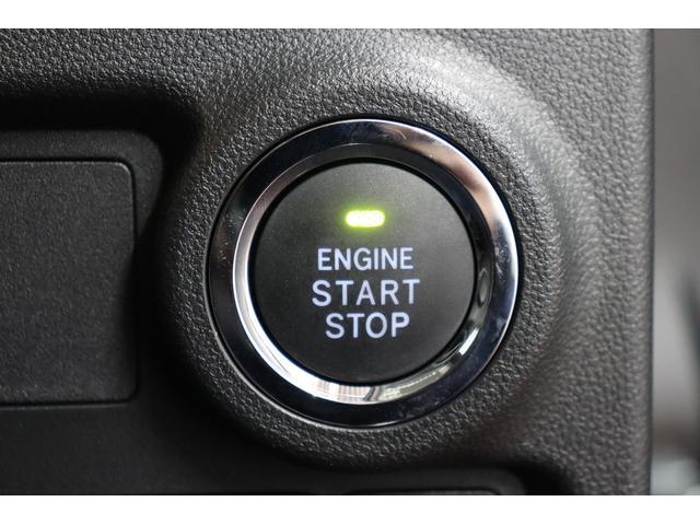 ☆エンジンスイッチ☆ 電子カードを携帯し、ブレーキを踏みながらボタンを押すだけで、エンジンをかけることができます