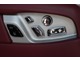 【電動シート】お好みのシートポジションにボタン一つで設定可能。高級車には必須の装備です。微調整もしやすく大変便利です。