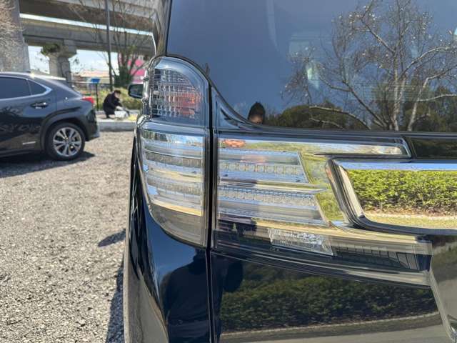 トヨタ ヴェルファイア 2.5 Z Gエディション サンルーフ/両側パワースライドドア/ETC 大阪府の詳細画像 その18