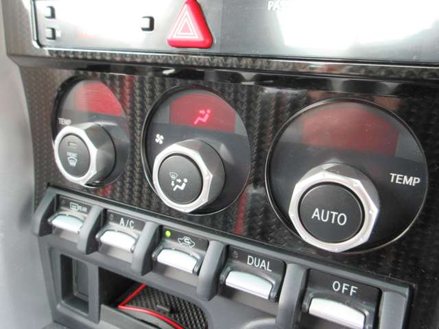 トヨタ 86 2.0 GT リミテッド 雹凹み車 純正SDナビ TRDエアロ 群馬県の詳細画像 その10