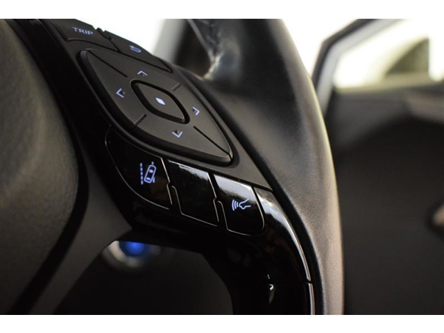 トヨタ C-HR ハイブリッド 1.8 G LED エディション レーダークルーズコントロール 大阪府の詳細画像 その17