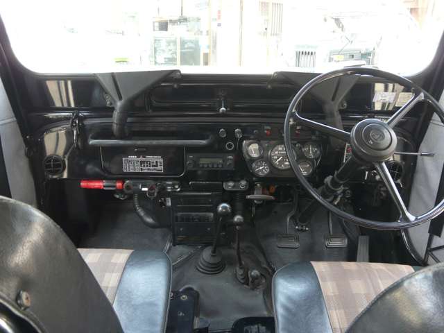 三菱 ジープ 2.7 ディーゼルターボ 4WD J55 純正ホイール 社外幌 奈良県の詳細画像 その10