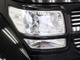輸入車では、劣化で白くくもりがちなヘッドライトレンズも透明感のある綺麗な状態が保たれております。劣化の生じやすいモール類までも綺麗な状態です。