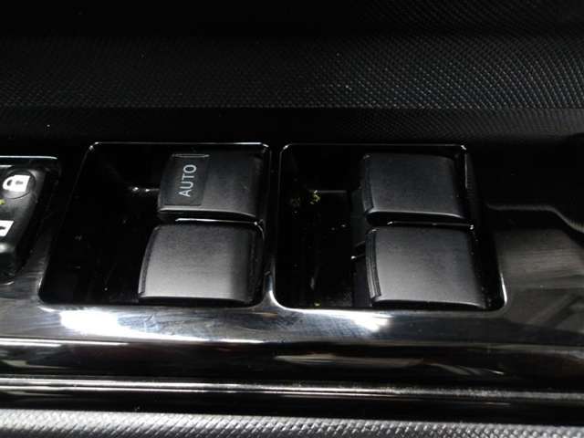 トヨタ アクア 1.5 S スタイルブラック 認定中古車 熊本県の詳細画像 その12