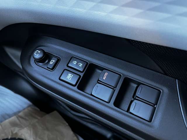 スズキ スイフト 1.2 ハイブリッド MZ 4WD 純正ディスプレイオーディオ LED 北海道の詳細画像 その15