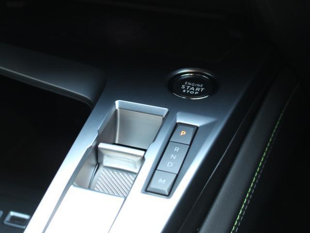 プジョー 308 GT ブルーHDi ディーゼルターボ 新車保証継承 純正ナビ ドラレコ ETC 東京都の詳細画像 その9