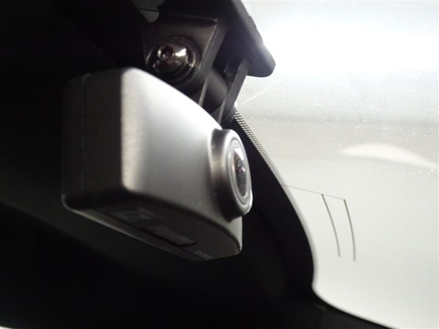 トヨタ クラウンクロスオーバー 2.5 G アドバンスト レザー パッケージ E-Four 4WD  神奈川県の詳細画像 その12