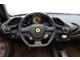 フェラーリはカーボンオプションの数がリセールバリューにも大きく影響して参りますが、当車両は外装/内装共に多くのカーボンパーツが装備されております。