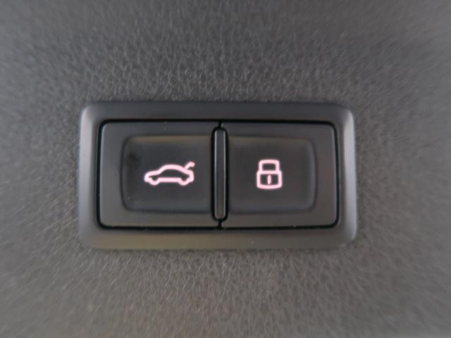 オートマチックテールゲート『ボタン一つでリアゲートの開閉が可能です。』