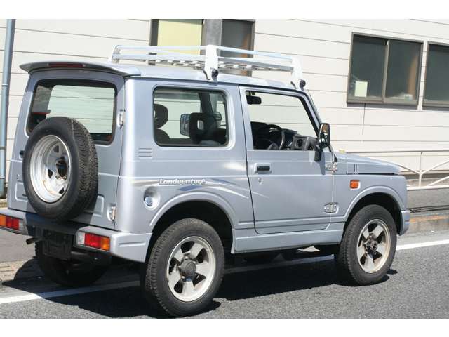 スズキ ジムニー 660 ランドベンチャー 4WD  神奈川県の詳細画像 その4