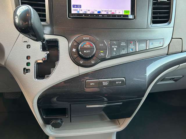 米国トヨタ シエナ 3.5 V6 SE  大阪府の詳細画像 その11