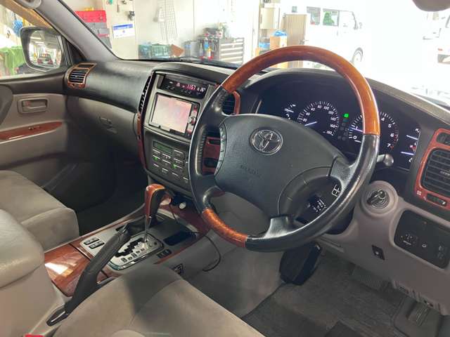 2005 Toyota Land Cruiser 100 – thumbnail 29