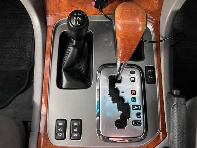 2005 Toyota Land Cruiser 100 – thumbnail 41