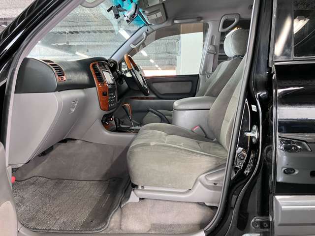 2005 Toyota Land Cruiser 100 – thumbnail 60