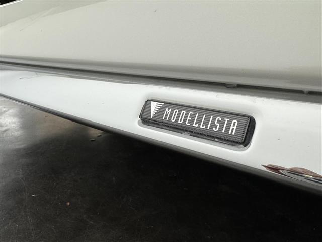 【モデリスタ】モデリスタの名前の由来は、イタリア語でデザイナーという意味の言葉です。モデリスタの独特なデザインだけではなく、同じ車種でも、他人と違う見た目にできることから人気を博しています。