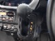 【インパネシフト】シフトノブはインパネに配置されているので、運転席⇔助手席の移動が簡単。