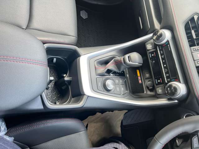 トヨタ RAV4 2.5 プラグインハイブリッド Z E-Four 4WD モデリスタ フルエアロ 兵庫県の詳細画像 その19