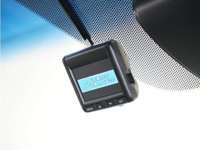 ◆ドライブレコーダー◆映像・音声などを記録する自動車用の装置...