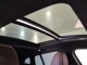 【サンルーフ】高級車のマストアイテムのガラス・サンルーフ。開放感のある室内空間を演出してくれます。