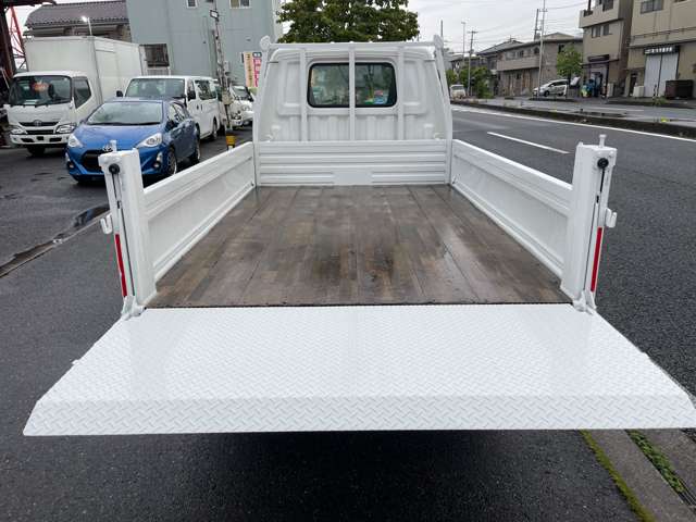マツダ ボンゴトラック 1.8 DX シングルワイドロー ロング オートマパワーゲート 埼玉県の詳細画像 その10