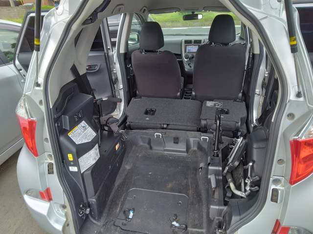 トヨタ ラクティス 1.3 X ウェルキャブ 車いす仕様車スロープタイプ タイプI 助手席側リアシート付 ナビ DVD再生 ETC リモコンスタータ 茨城県の詳細画像 その5