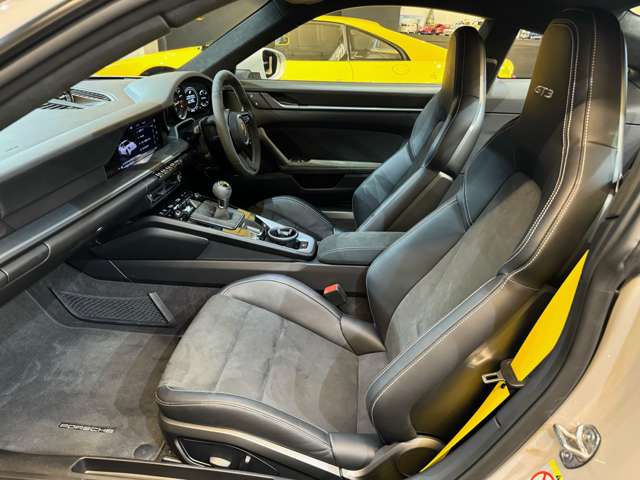 ポルシェ 911 GT3 スポーツクロノ Fリフティング クレヨン 東京都の詳細画像 その14