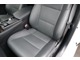 運転席・助手席の背部と座面から温かい風または冷たい風を送風。好みの温度に調整でき、フロントシートの快適性をいっそう高めます。