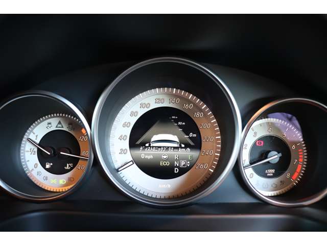 メルセデス・ベンツ Eクラスワゴン E250 アバンギャルド 1オナ AMG-P レーダーC 黒革 360°カメラ 神奈川県の詳細画像 その11