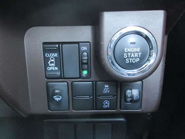 トヨタ ルーミー 1.0 X 4WD メモリーナビ バックモニター 寒冷地仕様 北海道の詳細画像 その12