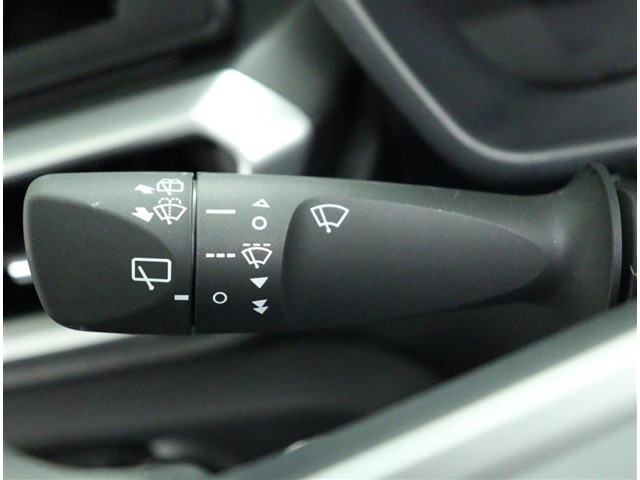 トヨタ ライズ ハイブリッド 1.2 G 登録済未使用車 神奈川県の詳細画像 その12