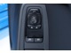 ドアミラーは電動で調節できます。シートポジションやドライバーが代わった場合にも便利です。