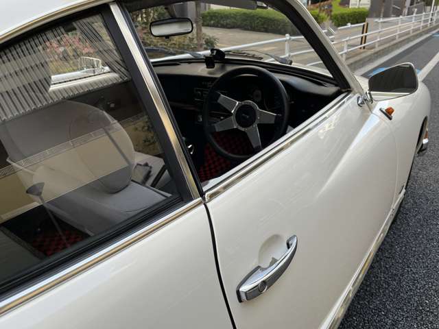 フォルクスワーゲン カルマンギア 1974年モデルディーラー車 内外装エンジンミッションレストア済 埼玉県の詳細画像 その9