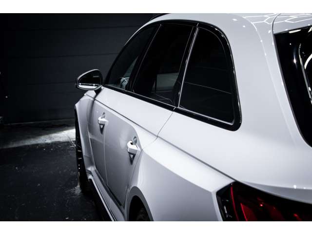 アウディ RS4アバント 2.9 4WD RSデザインP カーボンP スポ-ツEX 京都府の詳細画像 その16