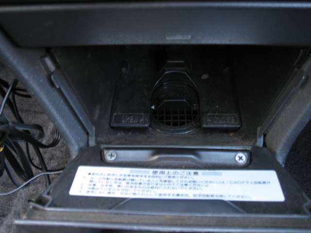 トヨタ コロナ 1.6 セレクトサルーン 4WD 5MT 4WD 北海道の詳細画像 その16