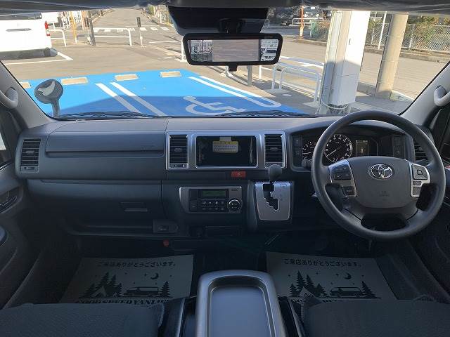 トヨタ ハイエースバン 2.8 スーパーGL ロング ディーゼルターボ 4WD 新車未登録 ライトイエロー 両パワ LED 愛知県の詳細画像 その2