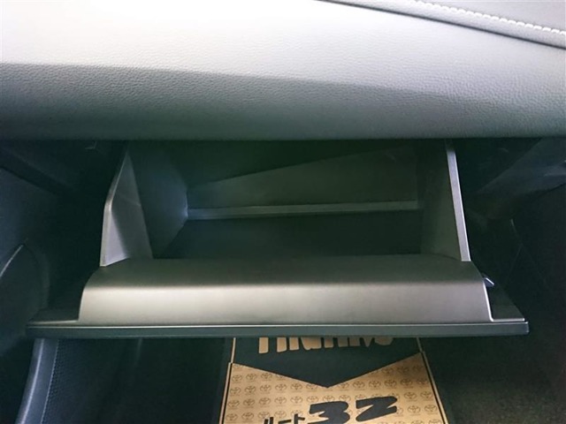 トヨタ カローラツーリング 1.8 ハイブリッド S ドライブレコーダー付 香川県の詳細画像 その10