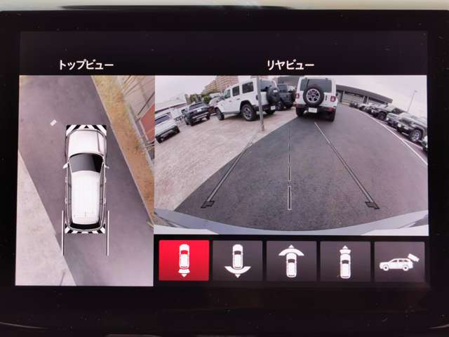 360°サラウンドビューカメラを内蔵。女性の方にも喜ばれる機能の一つです。駐車問わずクリアな後方視界を確保します。