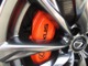 オプション装備された”ＬＥＸＵＳ”ロゴ入りオレンジキャリパーは、レースシーンを彷彿させ、走る度に足元に注目させ、ワンポイントのアクセントとなります。４４，０００円の商品です。
