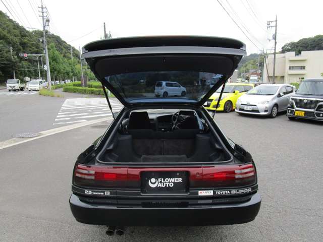 トヨタ スープラ 2.5 GTツインターボR 5MT レカロシート 広島県の詳細画像 その16