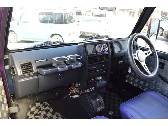 スズキ ジムニー 660 ワイルドウインド リミテッド 4WD カスタムペイント オーバーフェンダー 兵庫県の詳細画像 その15