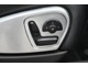 【電動シート】お好みのシートポジションにボタン一つで設定可能です。高級車には必須の装備ですね！微調整もしやすく見た目もスッキリしますよ。