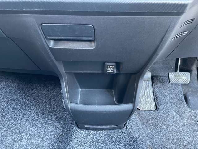 2010 Honda Freed Spike – thumbnail 44