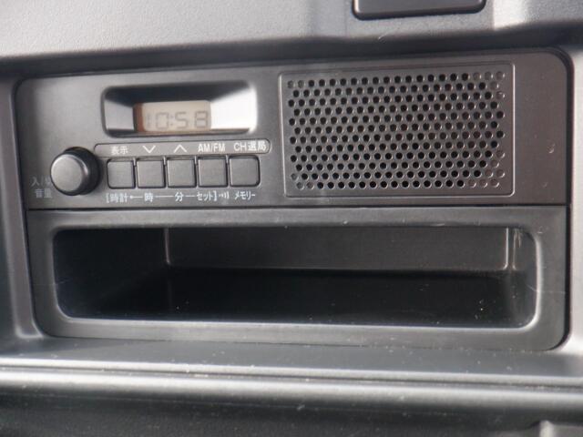 オーディオはAM・FMラジオが使えます。快適ドライブの強い味方です！