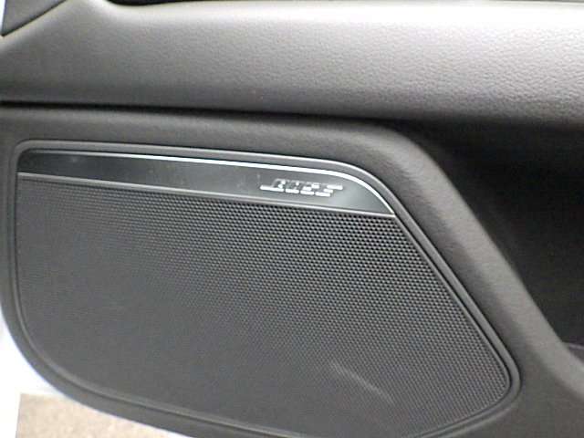 アウディ A7スポーツバック 3.0 TFSI クワトロ 4WD RS7仕様 エアロ 20インチ レッドキャリパ 大阪府の詳細画像 その20
