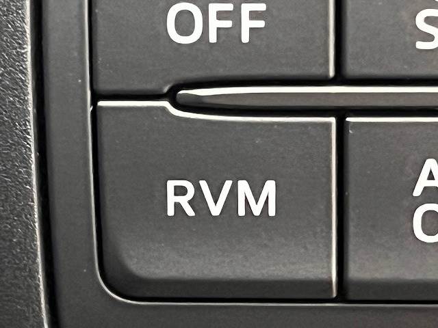 【RVM】車線変更時に車両後方から来る車両を検知し安全をサポートする装置です。