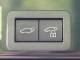 【問合せ：０７７６－５３－４９０７】【パワーバックドア】スマートキーや運転席のボタンを押すだけでリアゲートが自動で開閉します！荷物を持っている時や、高い位置にあるバックドアを閉める際に便利です。