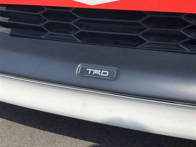 トヨタ C-HR ハイブリッド 1.8 G 安全装備TSSクルコンDATRDフルエアロETC 山口県の詳細画像 その10