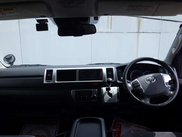 トヨタ ハイエース 2.7 GL ロング ミドルルーフ Bluetooth対応ナビ ワンオーナー 10人乗り 埼玉県の詳細画像 その15